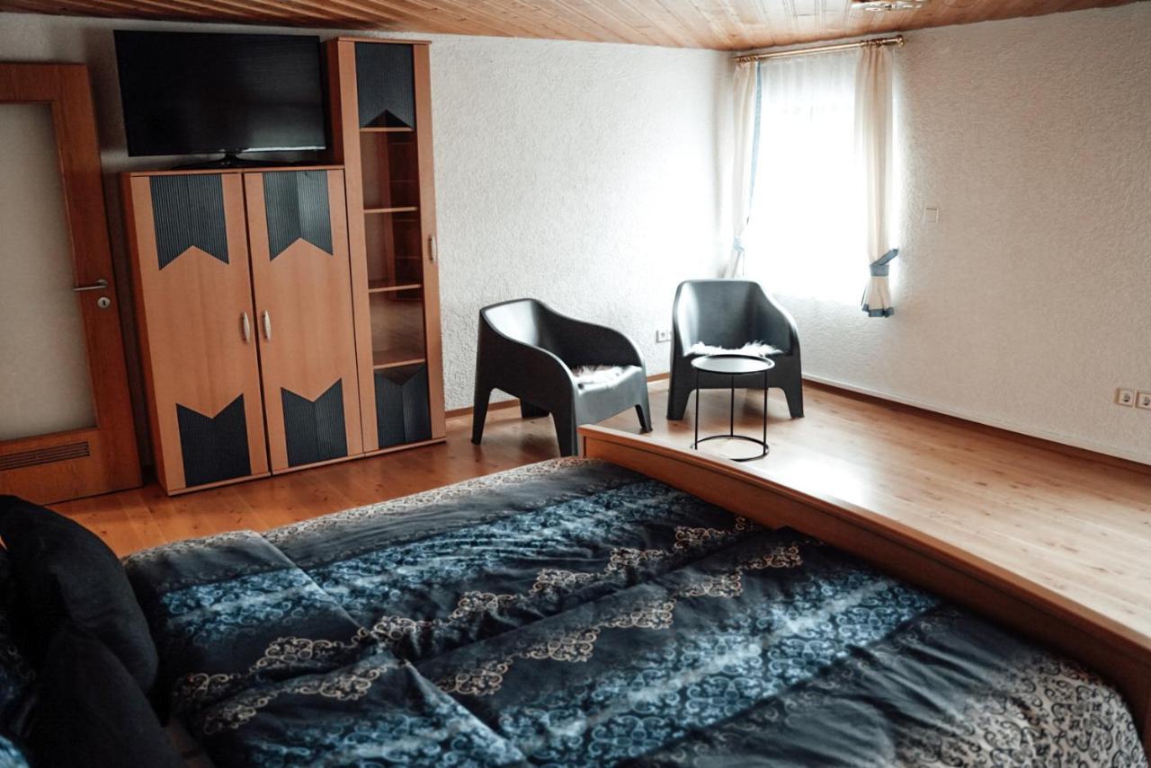 Ferienwohnung Brennten Tuttlingen Bagian luar foto